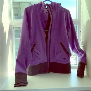 lululemon water resistant jacket in PURPLE!